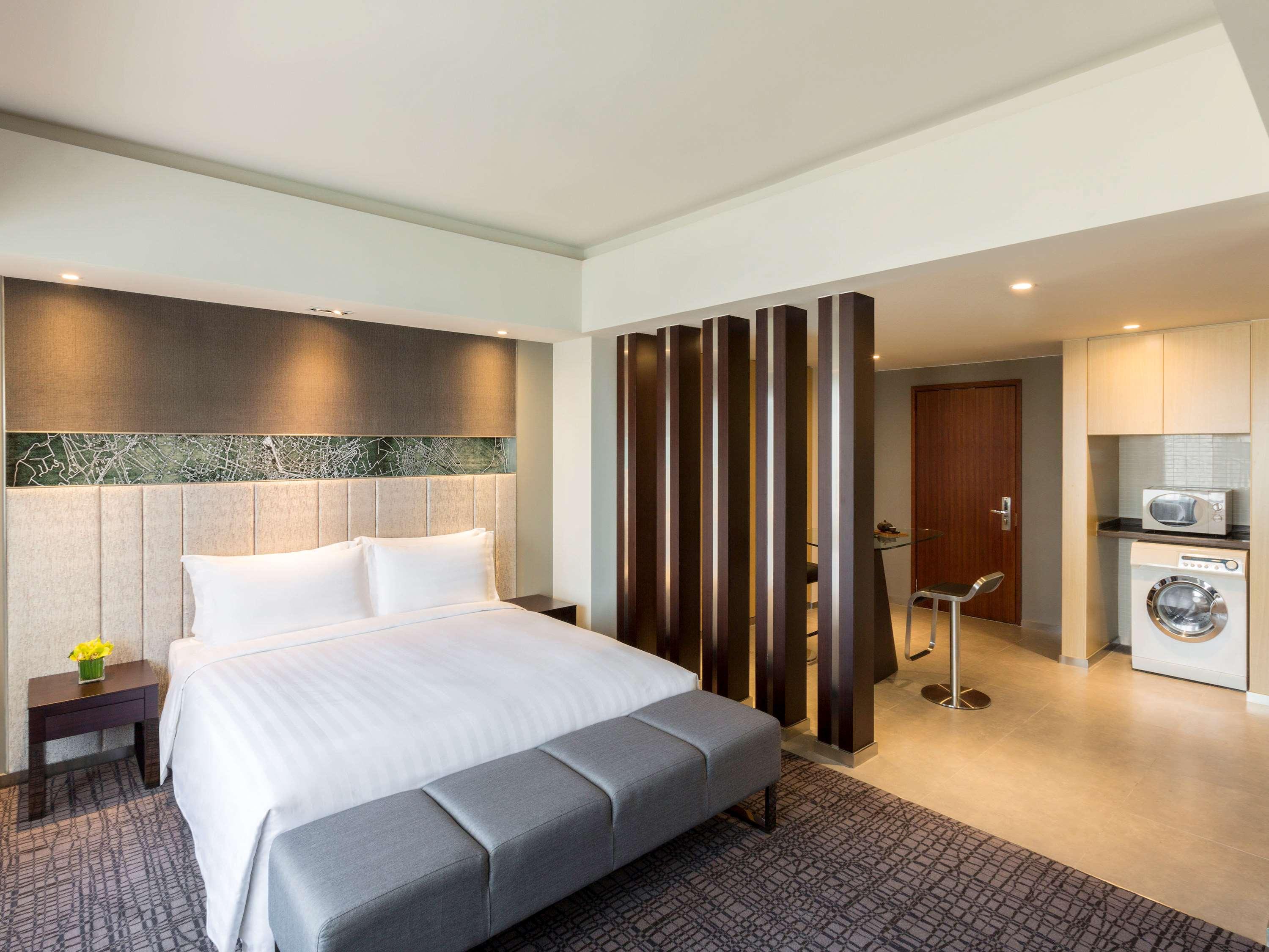 Grand Mercure Shanghai Hongqiao Экстерьер фото